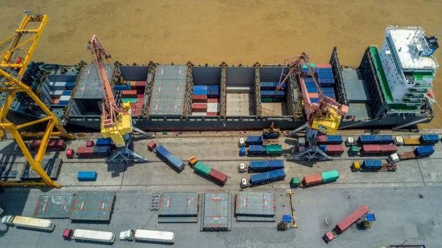 Hai Phong Port in Viet Nam. Photo credit: ADB.